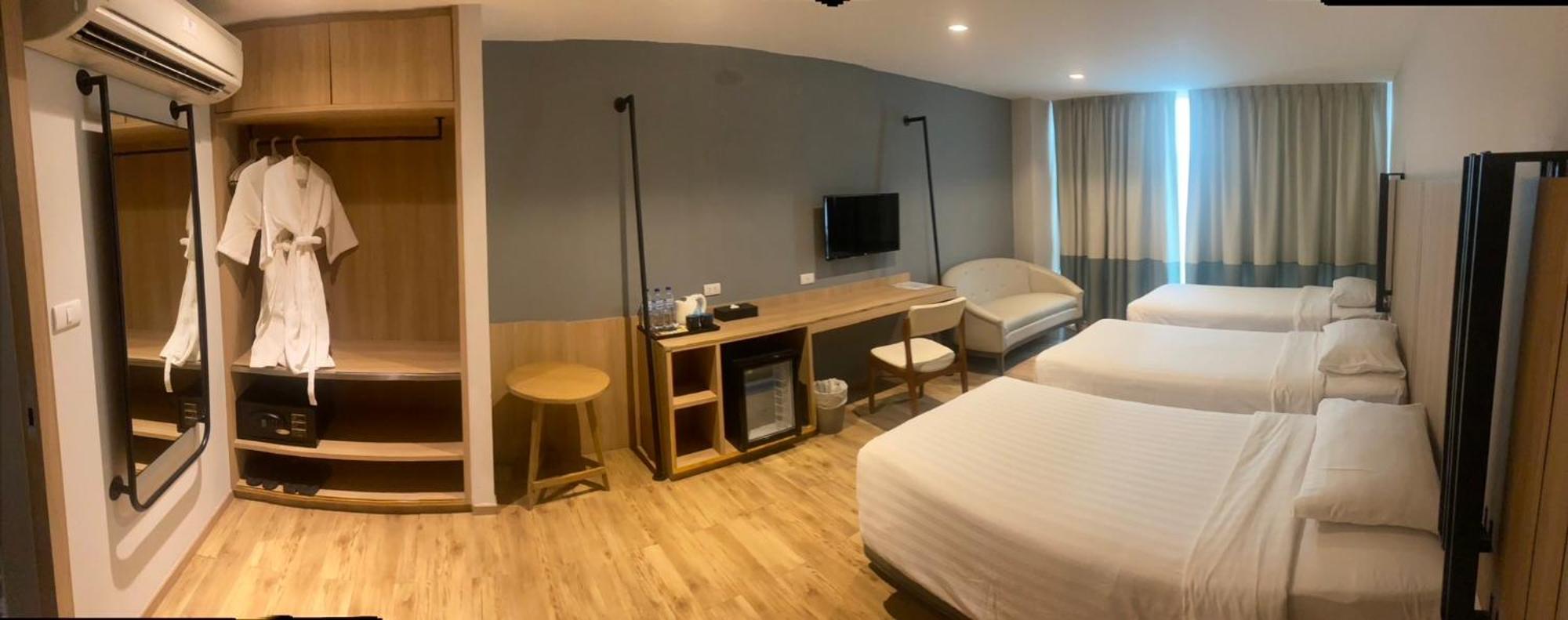 Bella B Hotel Bangkok Esterno foto
