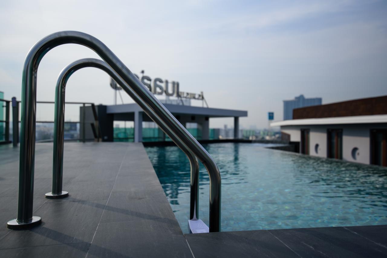 Bella B Hotel Bangkok Esterno foto